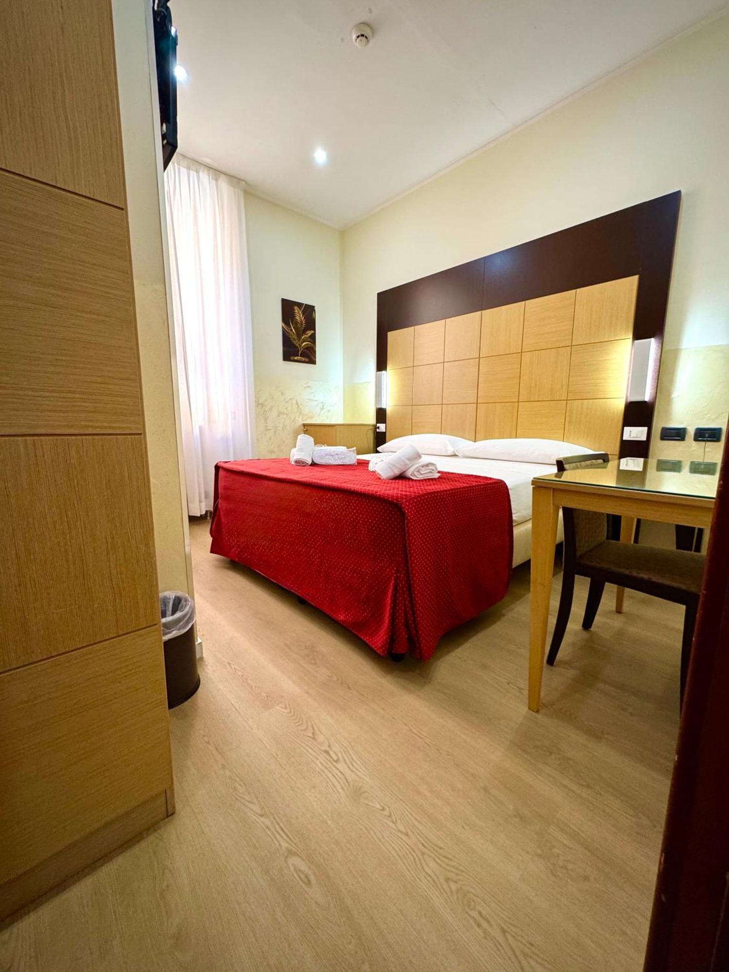 Hotel Fiorella Milano Экстерьер фото